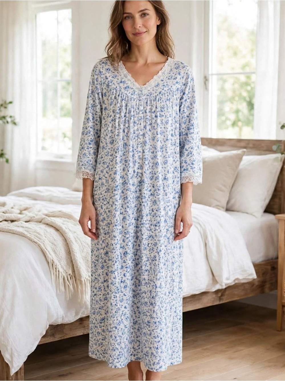 Eileen West Size S Blue & White Soft Lace Trim Long Sleeve 49" Nightgown